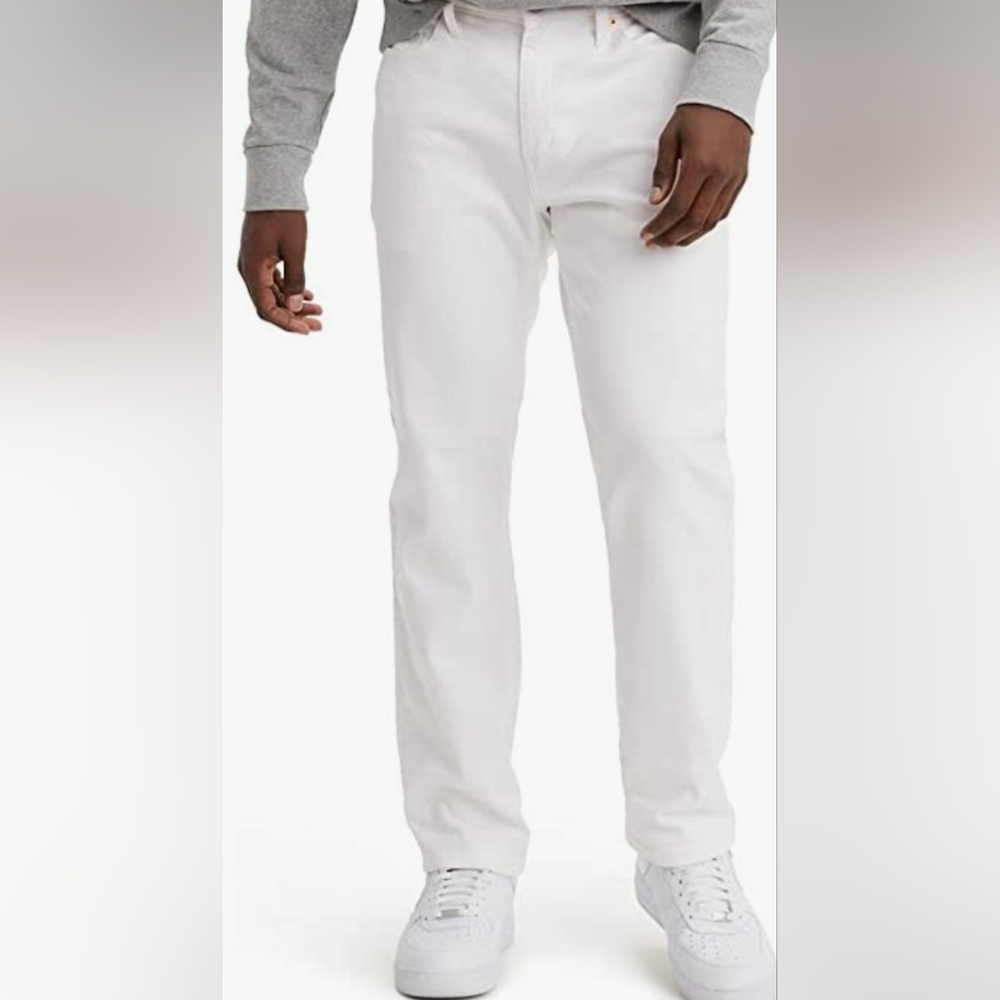 Men's white 541 Levi's